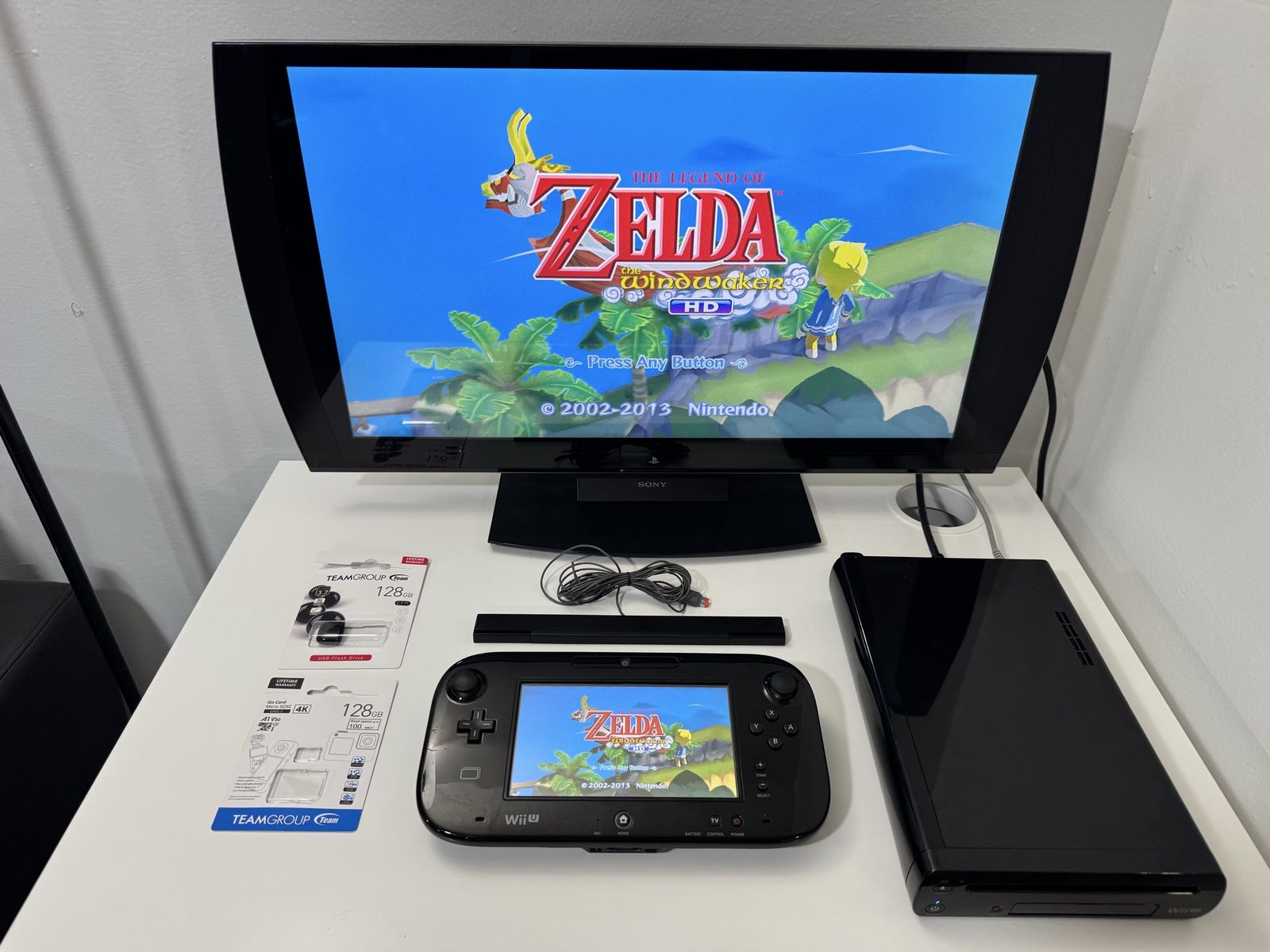 Nintendo Wii U Modded Sd 128gb + USB 128gb Loaded