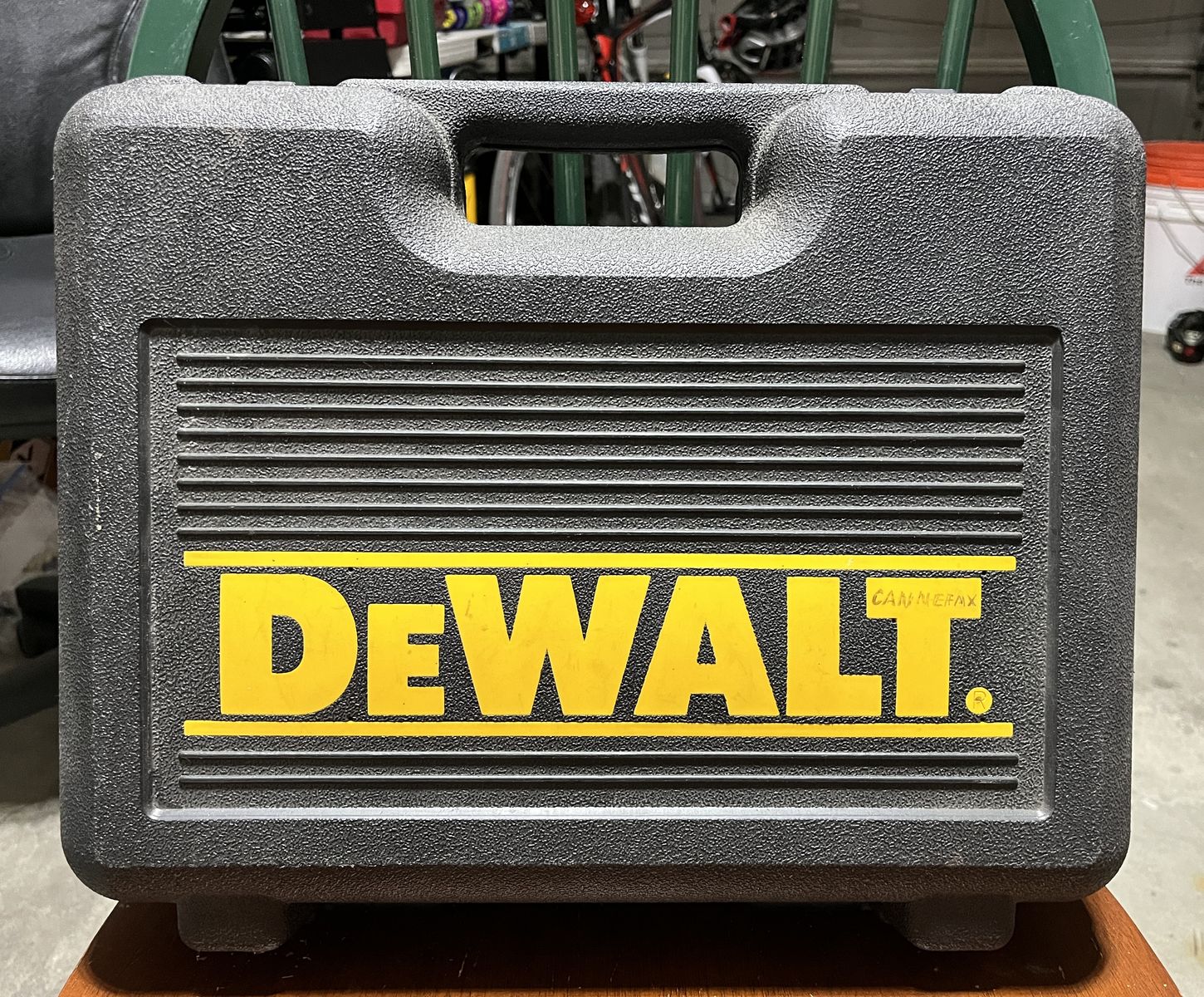 DeWALT DRILL SET