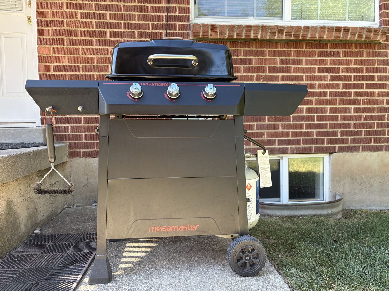 Megamaster 3-Burner Propane Gas Grill with Cover - Good Condition