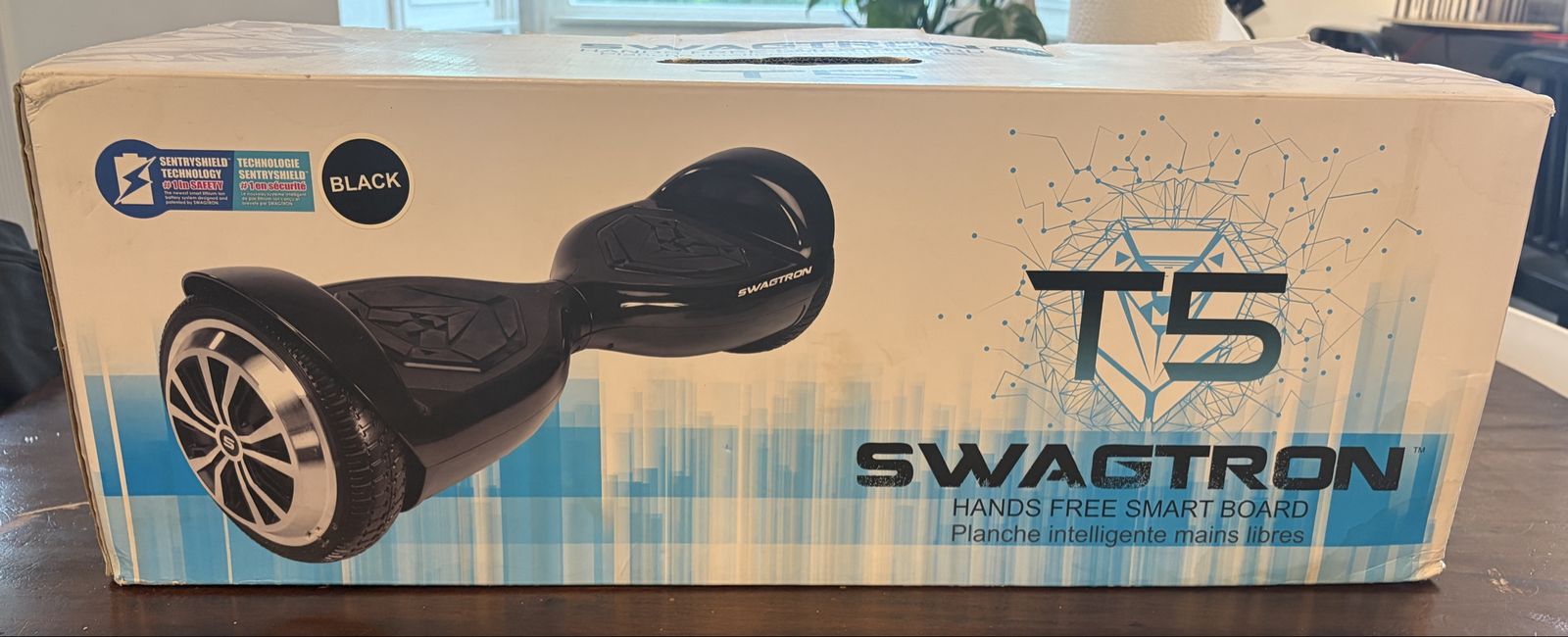 Black Swagtron T5 Hands Free Smart Board