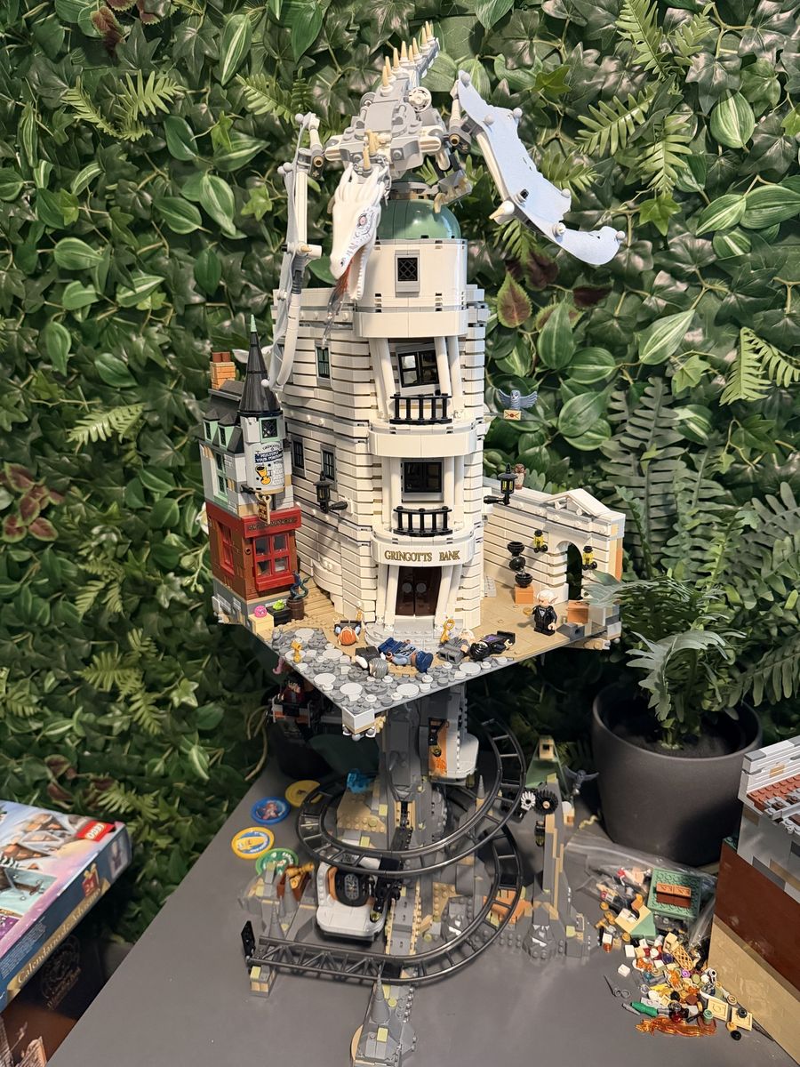 LEGO Harry Potter Gringotts™ Wizarding Bank – Collectors’ Edition (76417)