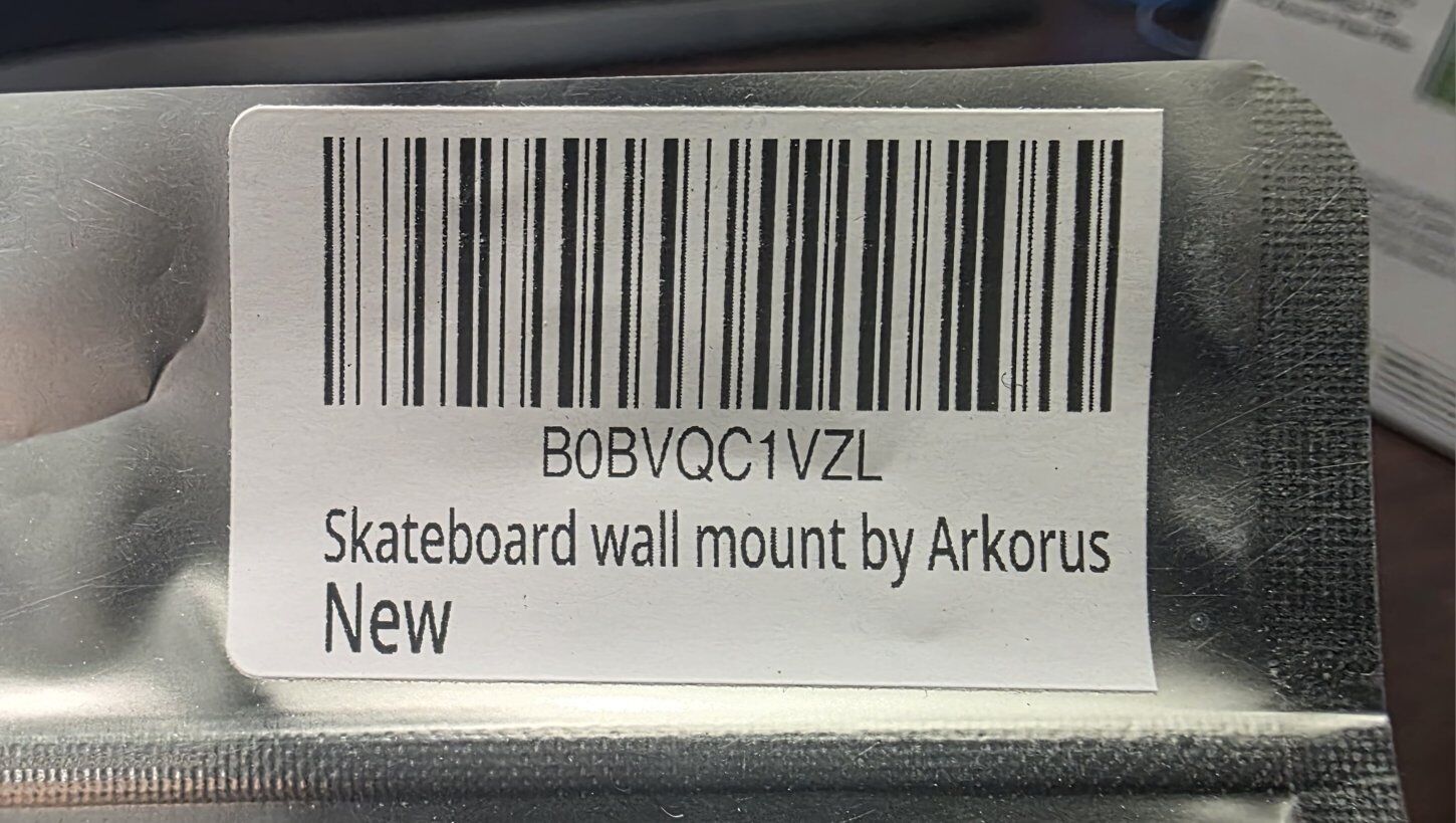 Skateboard Wall Mount