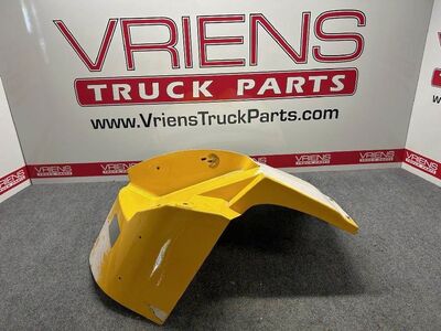 International 4900 Fender Extension