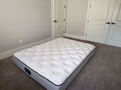 Queen Mattress- like new