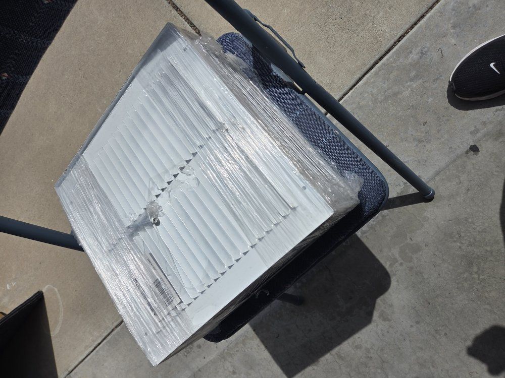 hvac (16) 12x12 return air stamped grille