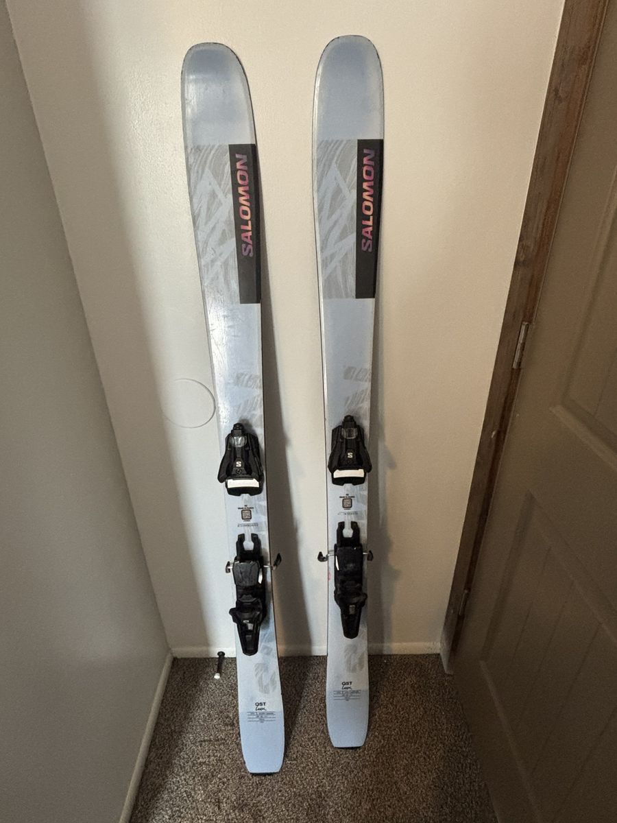 Salomon QST Lux 92 160cm with bindings