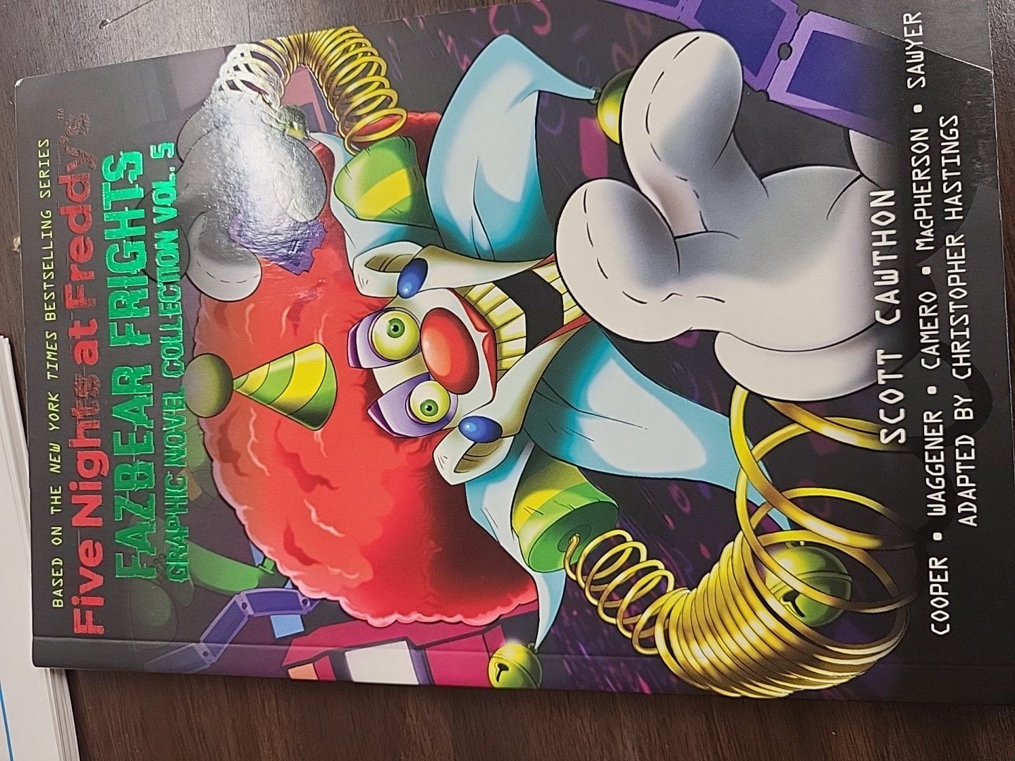 FNAF book Fazbear Frights