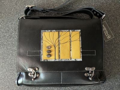 Handmade leather crossbody bag