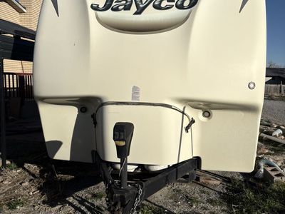 Jayco 32' Travel Trailer Model: 324BHTS
