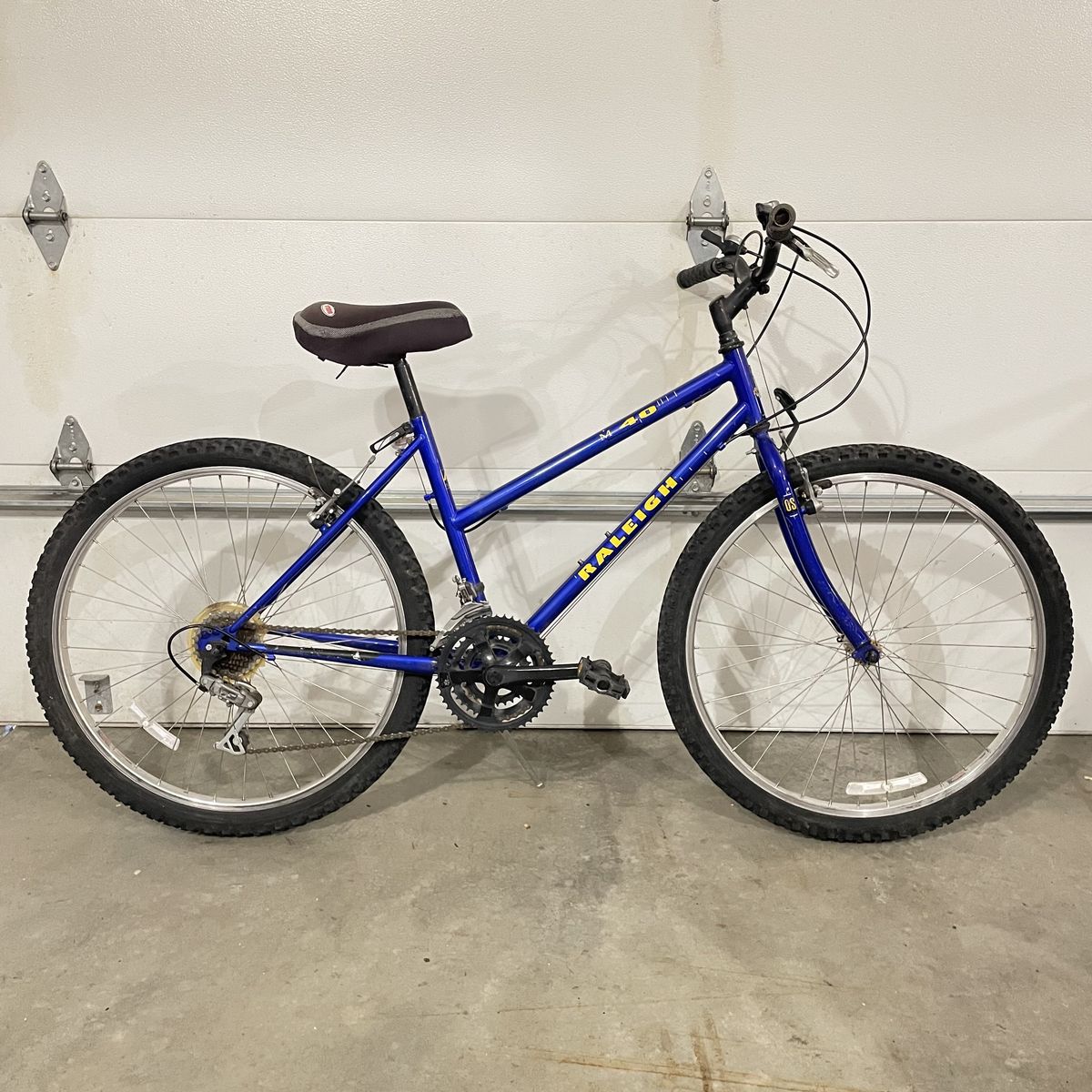 Raleigh Mountain/Road Bike Small