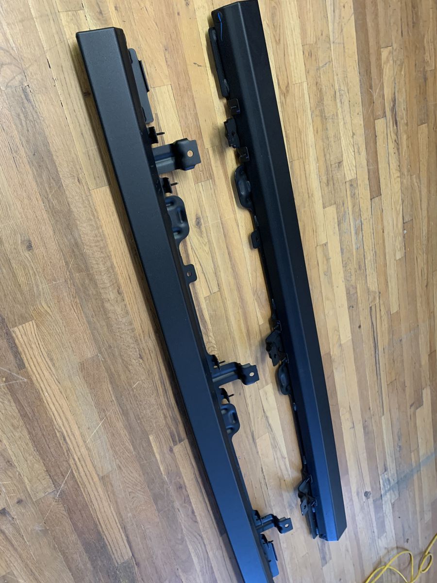 Mopar Accessories 82215165AB Rock Rails 2018 Jeep Wrangler JL 4-Door Satin Black