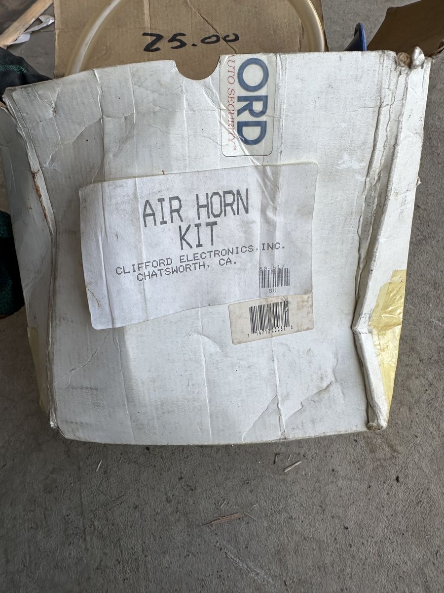 Clifford Air Horn Kit