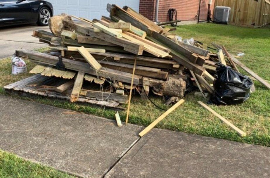 DUMPSTER RENTALS Or JUNK REMOVAL, WE WANT YOUR JUN