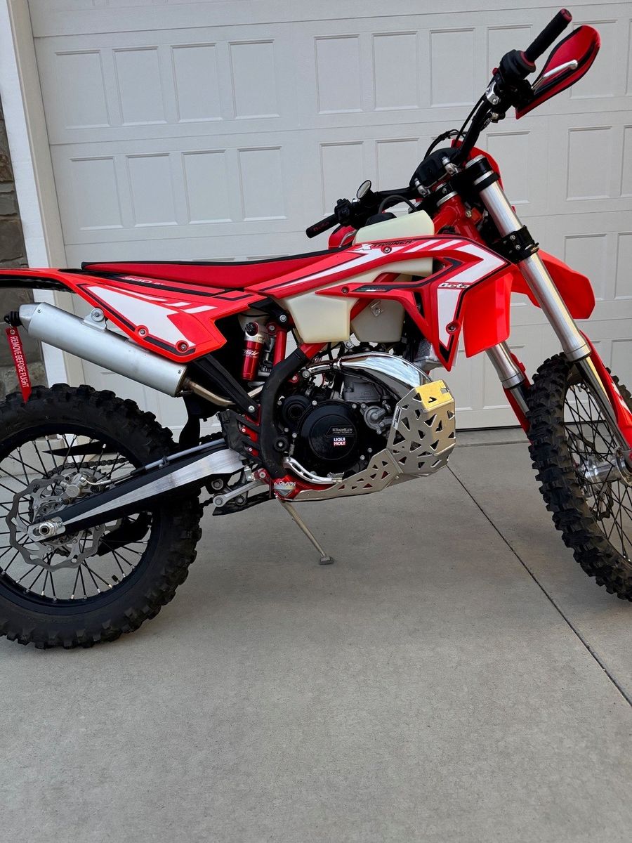 Like new 2024 Beta Xtrainer 300
