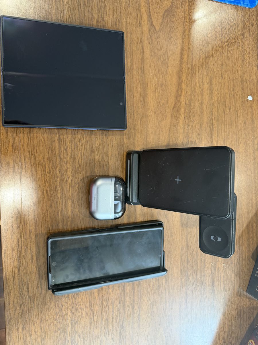 Samsung Galaxy Z Fold6 256GB Unlocked – Complete Bundle