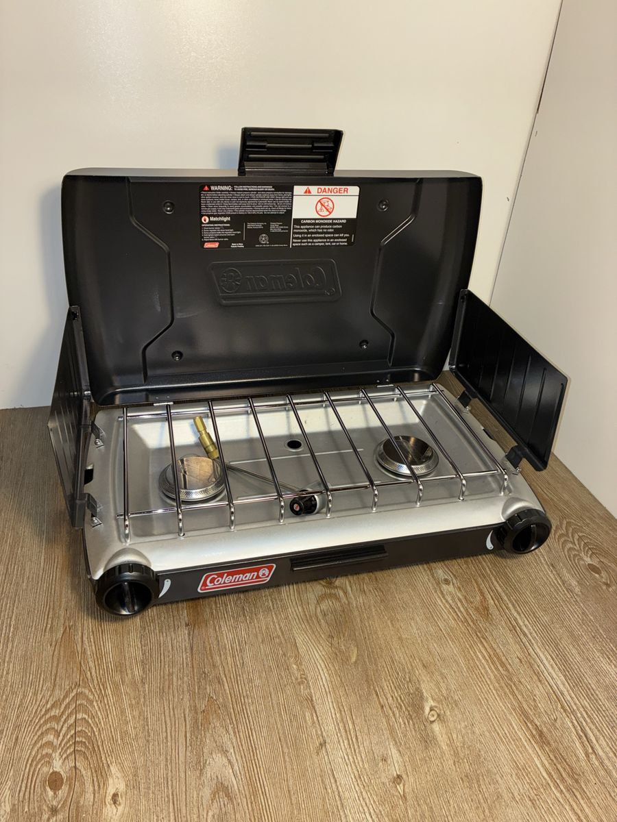 New Coleman 2 Burner Camp Stove