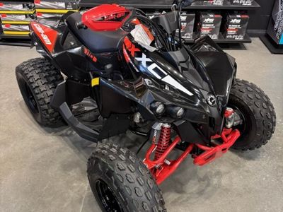 2026 Can-Am Renegade X XC 110 EFI Black/Legion Red