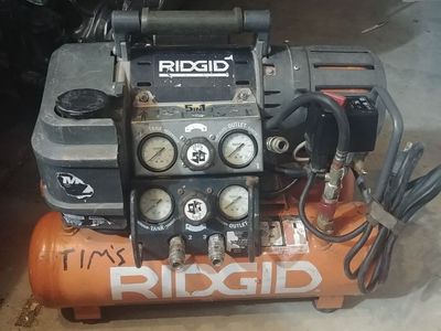 Ridgid tri stack Air Compressor (Used)
