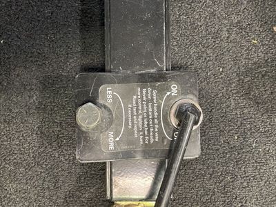 RV/Trailer Hitch Weight Distribution System Bar - Enhanced Towing Control