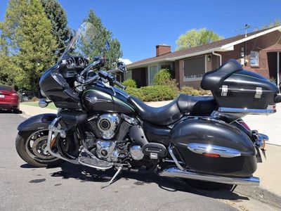 2015 Kawasaki Vulcan 1700 Voyager Cruiser Motorcycle - Black, Hard Saddlebags & Top Case