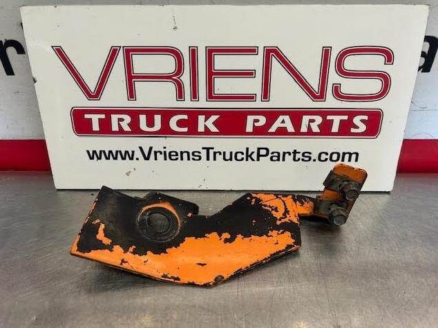 Kenworth Left Bracket for a Peterbilt