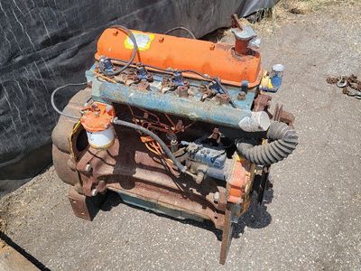 Vintage Ford Tractor Engine 3.8 diesel out of Ford 5000 fresh rebuild