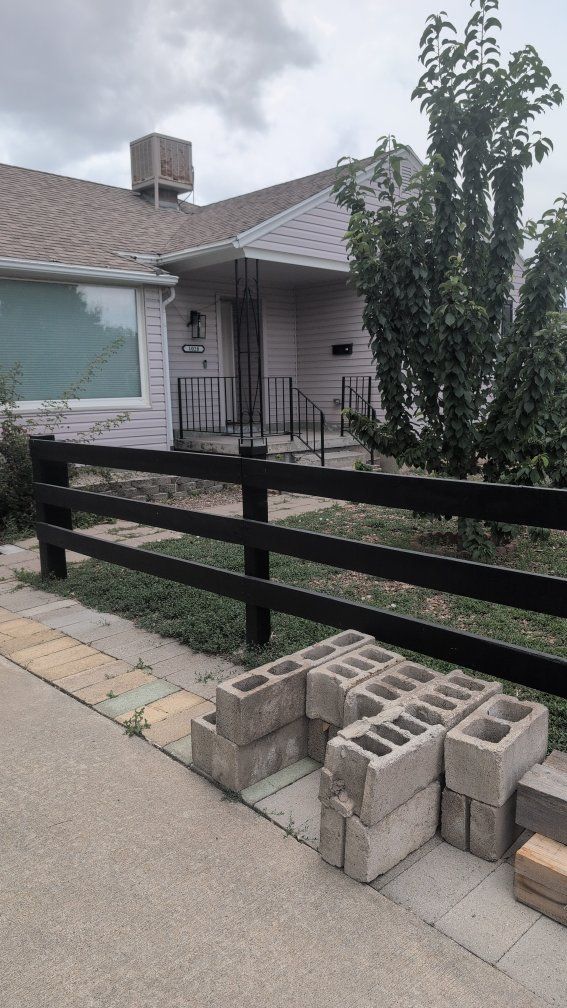 free Concrete Cinder Blocks
