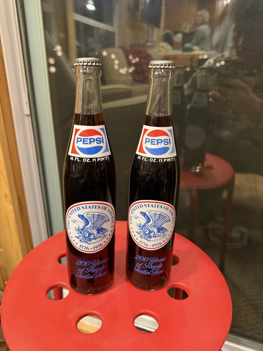 Vintage 1976 USA 200th Anniversary Pepsi Glass Bottles 16 oz 