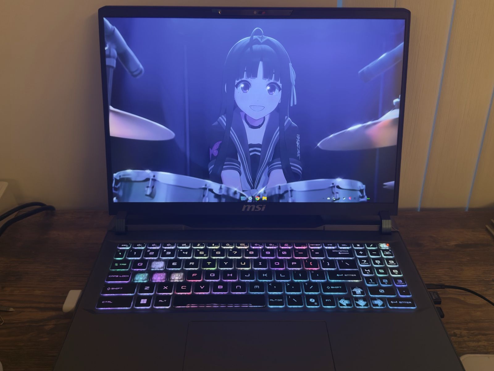 MSI Vector 16 HX AI（RTX5080）