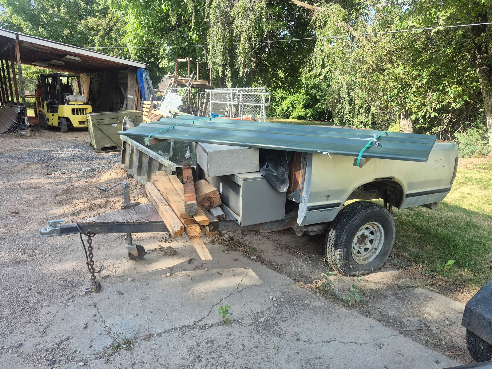 Custom Pickup Bed Utility Trailer