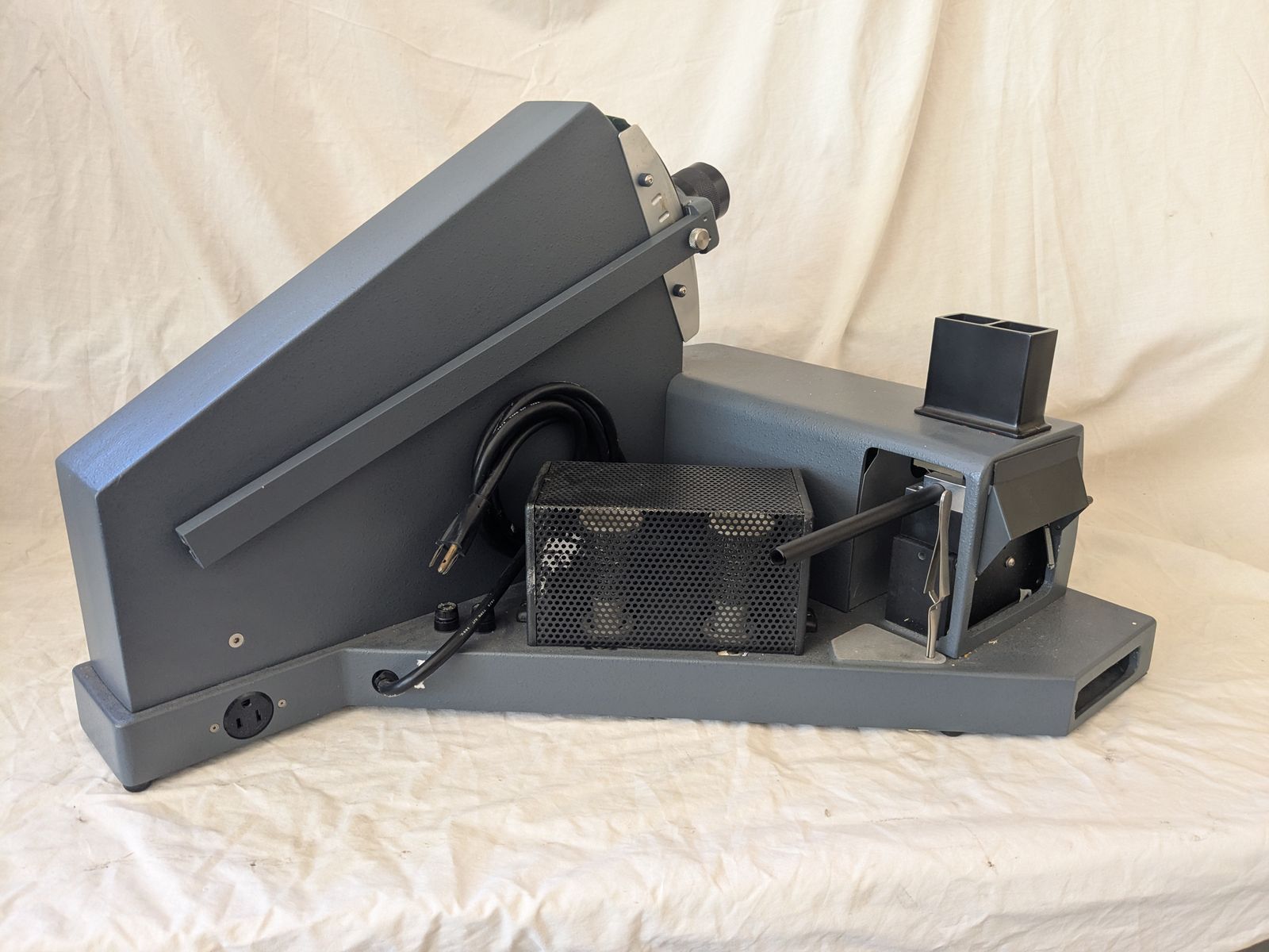 Main image 5