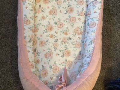Portable Baby Lounger $20