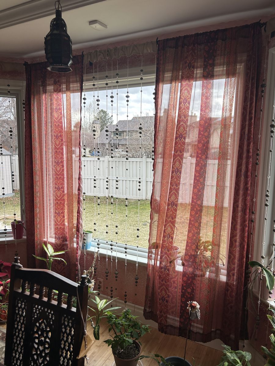 🪟 ELEGANT SHEER PATTERNED DRAPES – SET OF 2 PANELS