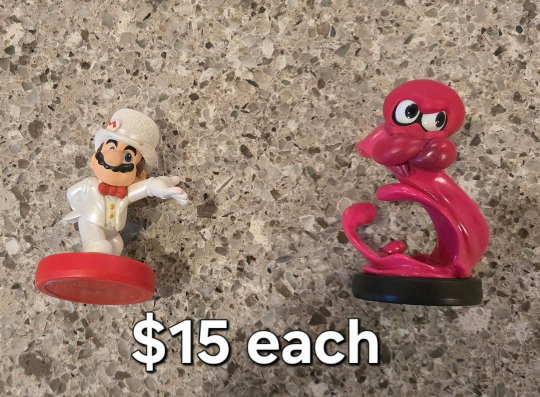 Octopus & Mario Wedding Outfit Amiibo $15 each~ Trades considered~!
