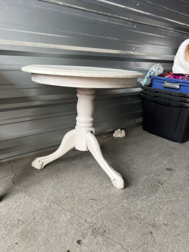 Small White Round Table