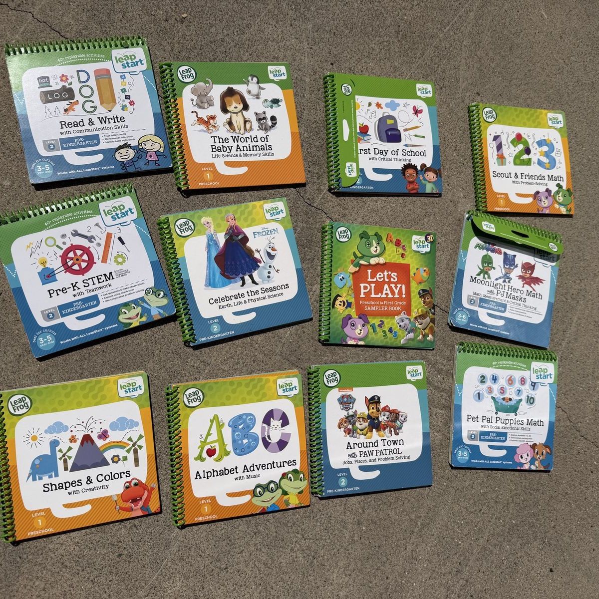 Leapfrog leapstart + 12 books.
