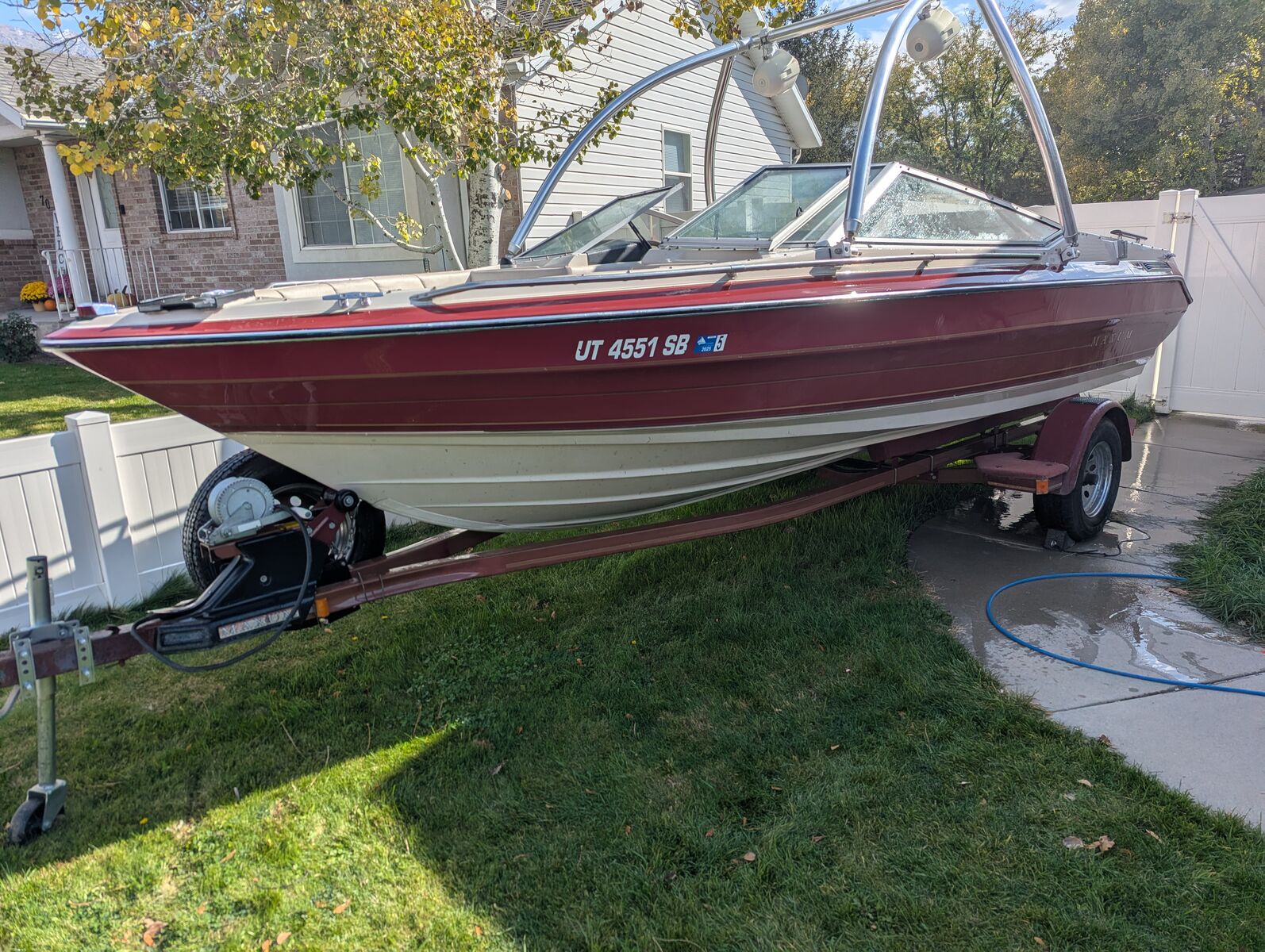 1990 21ft Maxum Boat