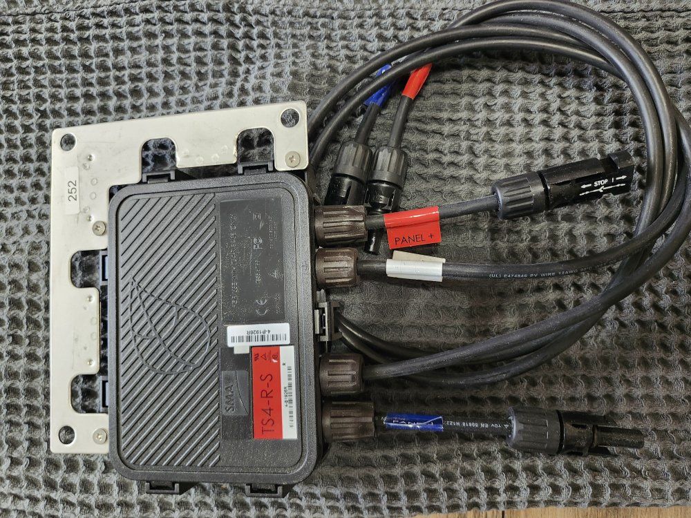 tigo sma ts4-r-s solar rapid shutdown with monitor