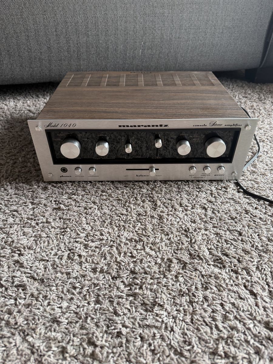 Vintage Marantz 1040 Console Stereo Power Amplifier Made in Japan Tested NICE!