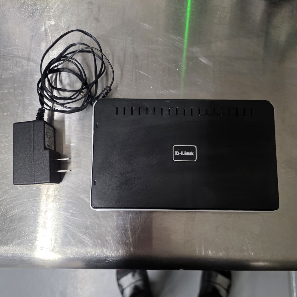 D-Link DGS-2208 8-Port 10/100/1000 Desktop Switch