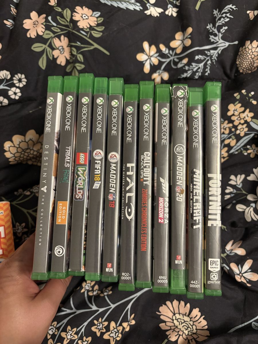 Collection of x-box games