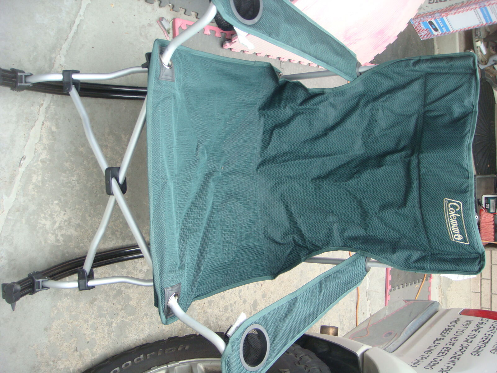 COLEMAN ROCKING CAMP CHAIR WITH TRAVEL BAG