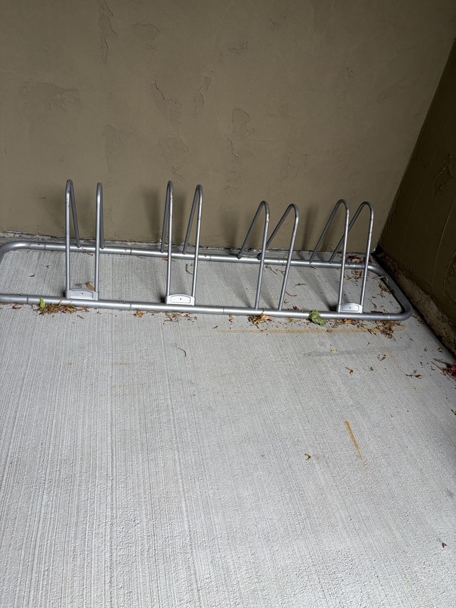 Bike Rack - Holds 4 Bikes