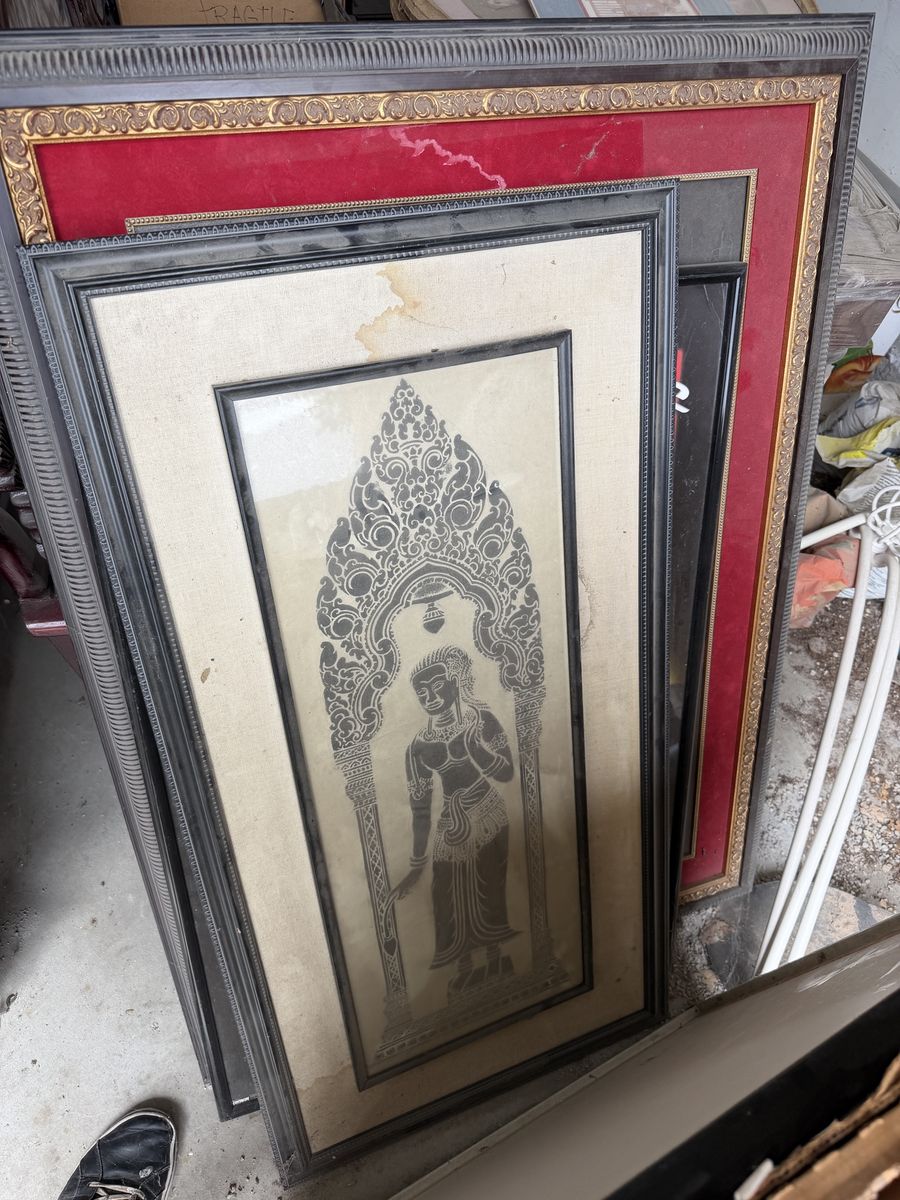 Main image 10