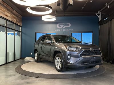 2021 TOYOTA RAV4 XLE