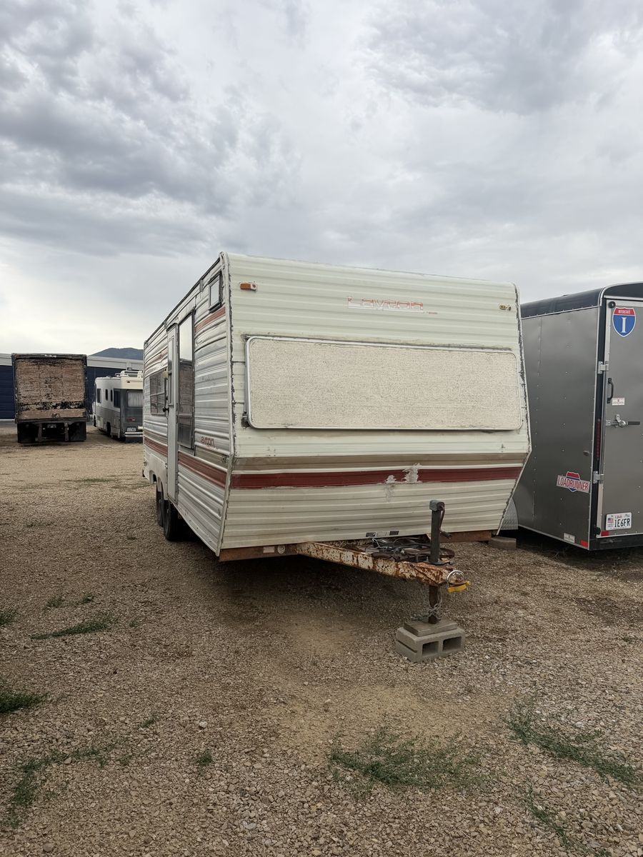 Layton Travel Trailer - Used Bumper Pull Camper