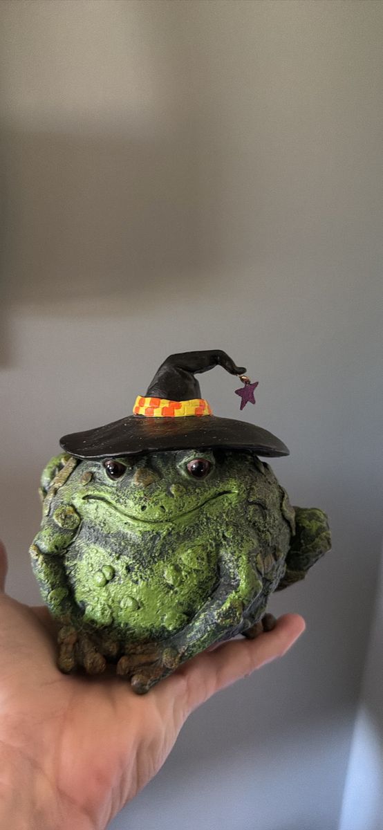 Handcrafted Green Frog Figurine Wearing a Witch Hat