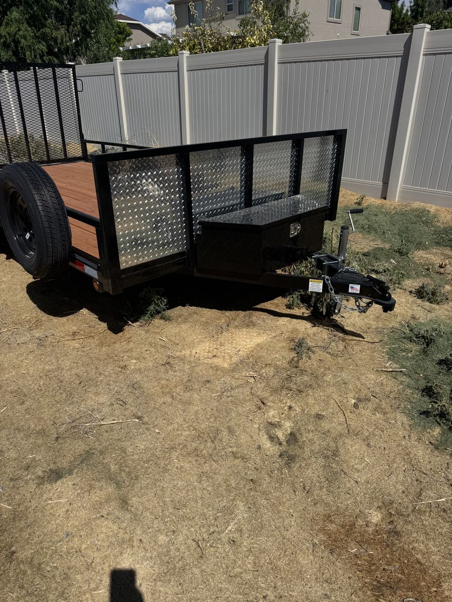 7’ x 14’ utility trailer