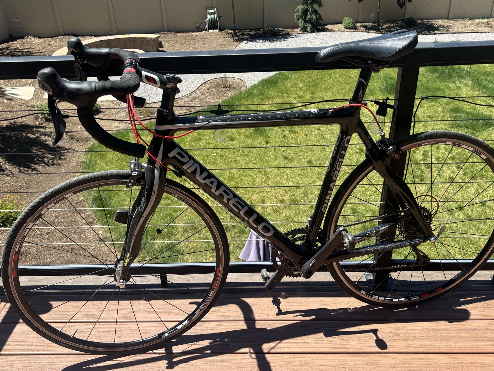 2012 Pinarello FPDUE 24HM12K full carbon road bike. Shimano 105 casette