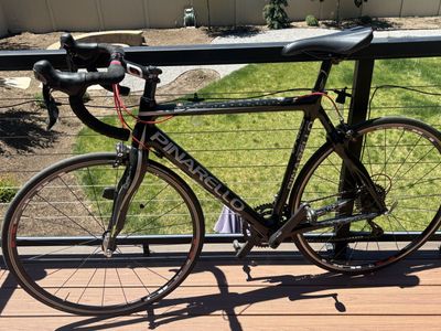 2012 Pinarello FPDUE 24HM12K full carbon road bike. Shimano 105 casette
